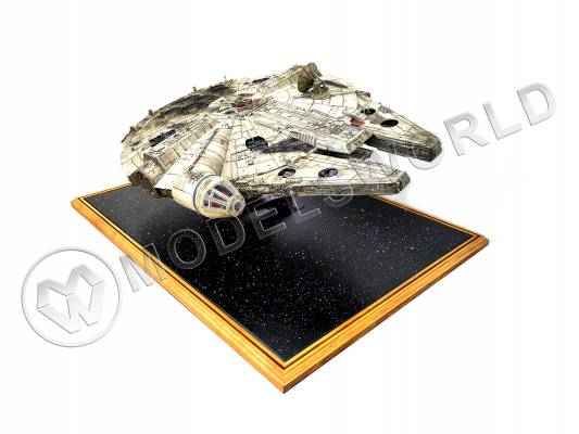 Готовая модель космический корабль "Сокол Тысячелетия"