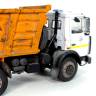 Готовая моделль Самосвал МАЗ в масштабе 1:43