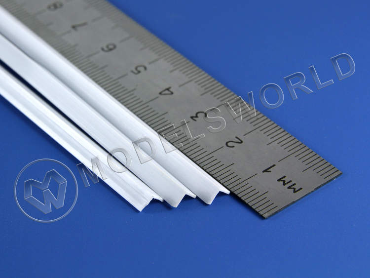 Уголок пластиковый 4х4 мм, 3 шт - фото 1