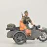 Склеиваемая пластиковая модель Немецкий мотоцикл БМВ Р-12 с коляской и экипажем. Масштаб 1:35