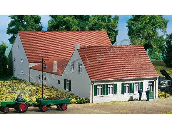 Сельский двор. Масштаб H0/TT - фото 1