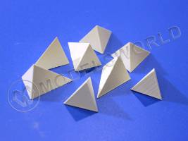 Надолбы бетонные (тетраэдр длинный), 24 шт. Масштаб 1:100