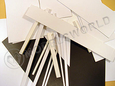 Ассортимент из пластиковых обрезков (220 грамм) - фото 1