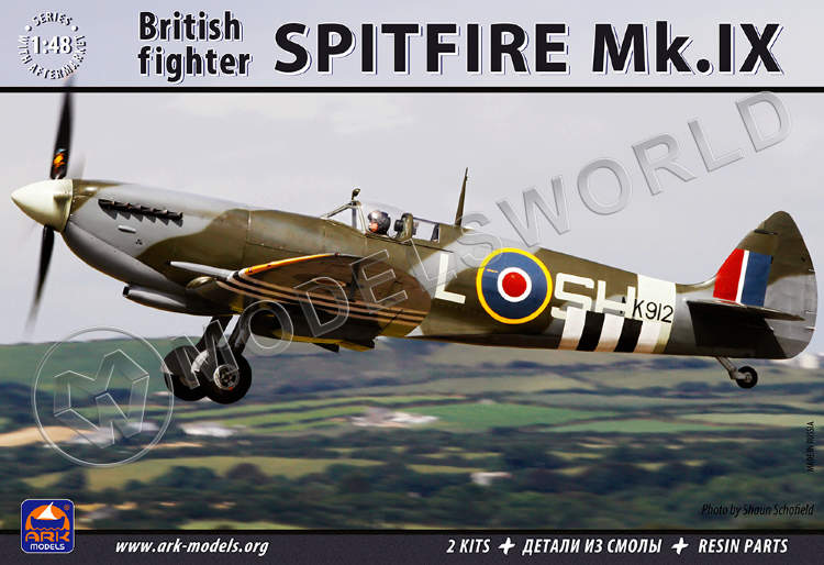 Склеиваемая пластиковая модель Английский истребитель Супермарин «Спитфайр» Mk.IX. Масштаб 1:48 - фото 1